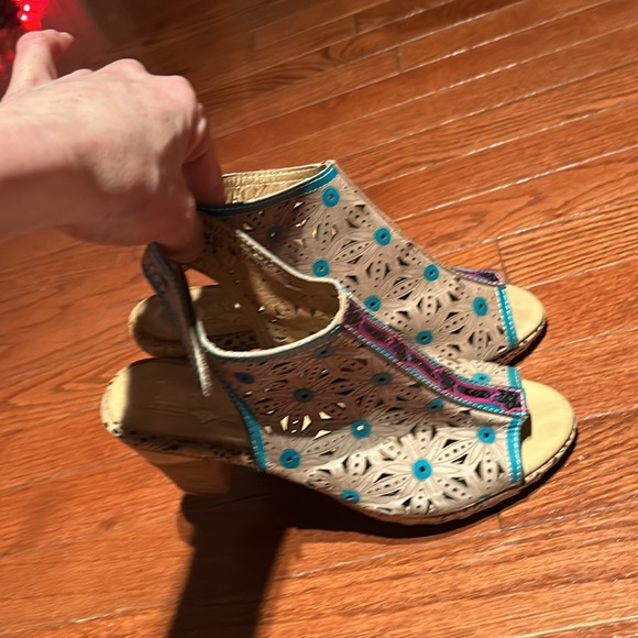 Spring Step L’Artiste Leather Sandals - Picture 13 of 13